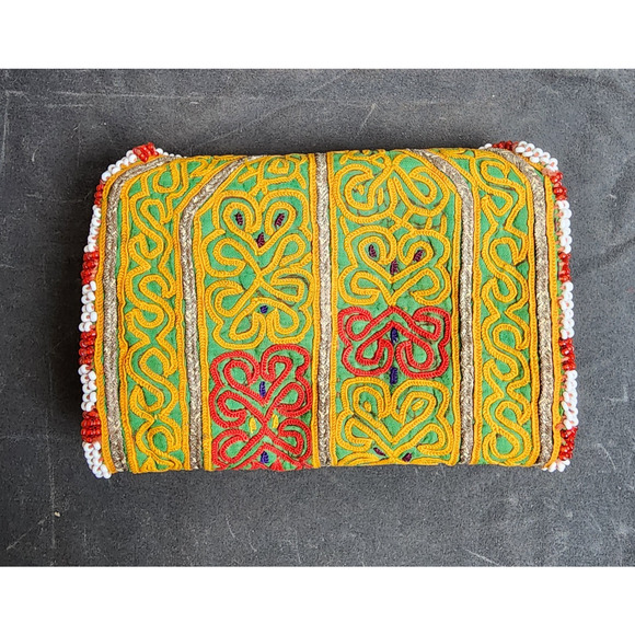 Kuchi Embroidered Pouch Wallet Central Asian Handmade Beaded S-Figure Motif - Picture 8 of 9